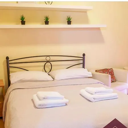 Luxurious 2 Bedroom Center Of Thessaloniki- 5mins White Tower
