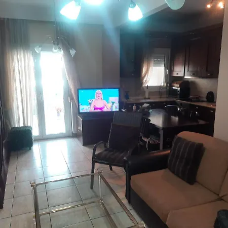 Luxurious 2 Bedroom Center Of Thessaloniki- 5mins White Tower *